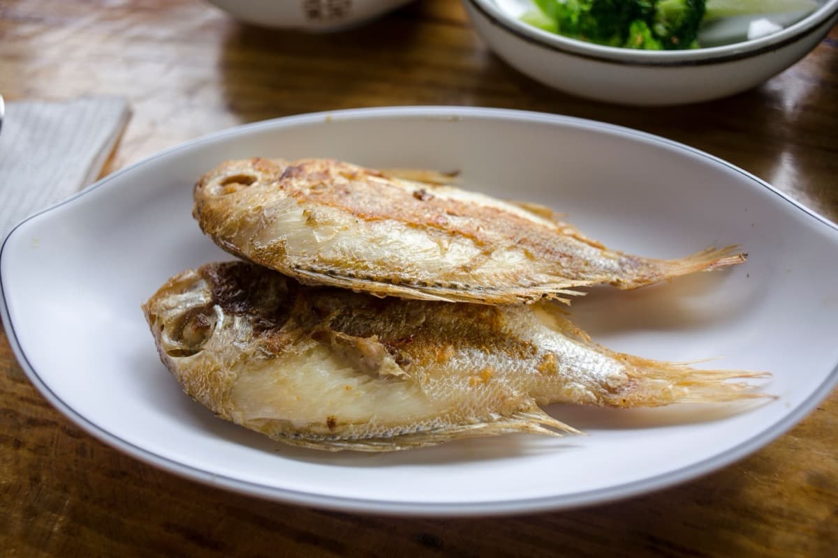 50 Pieces of Fried Fish