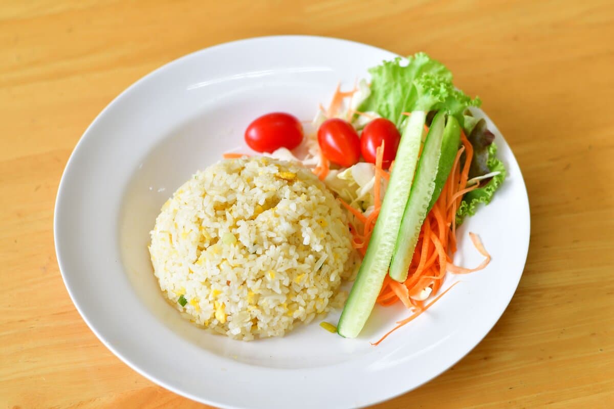 5 L Fried Rice + 5 Pieces of Chicken or Turkey
